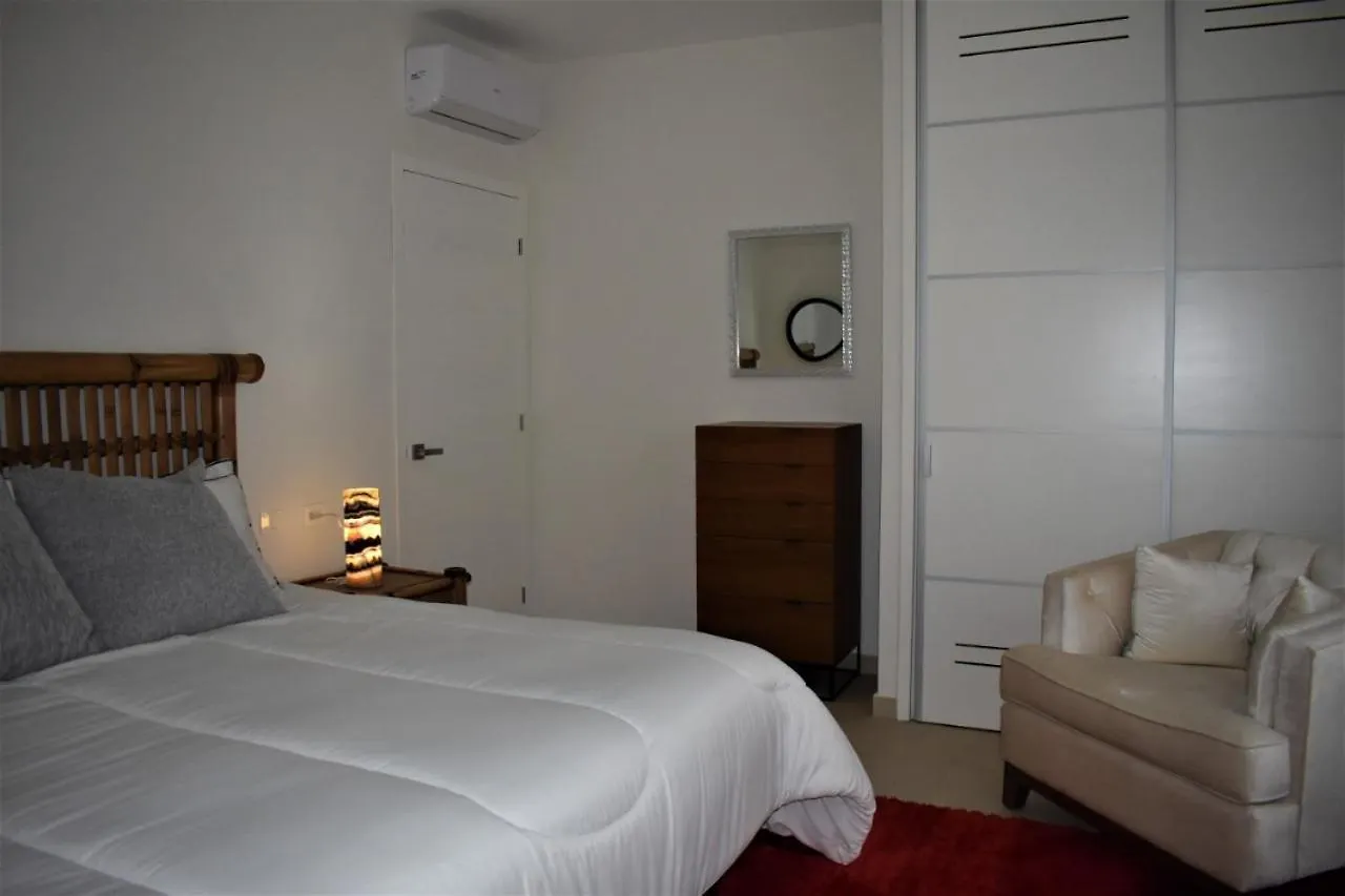 Apartment Condo Hora Feliz